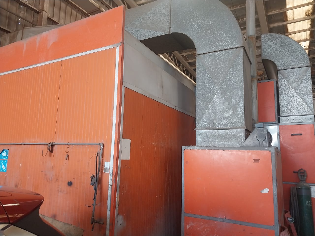 Cabina de Pintura Automotriz Usada en Chile | Termomeccanica con Quemador a Gas - Imagen 4